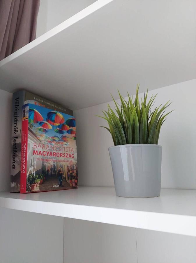 B30 Apartman Boedapest Buitenkant foto