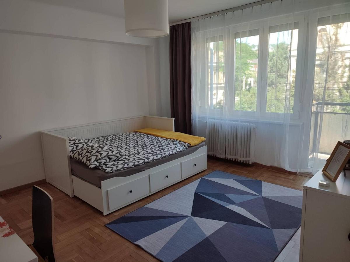 B30 Apartman Boedapest Buitenkant foto